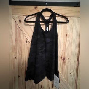 NWT LULULEMON COOL RACERBACK TANK BLACK CAMO SIZE 12